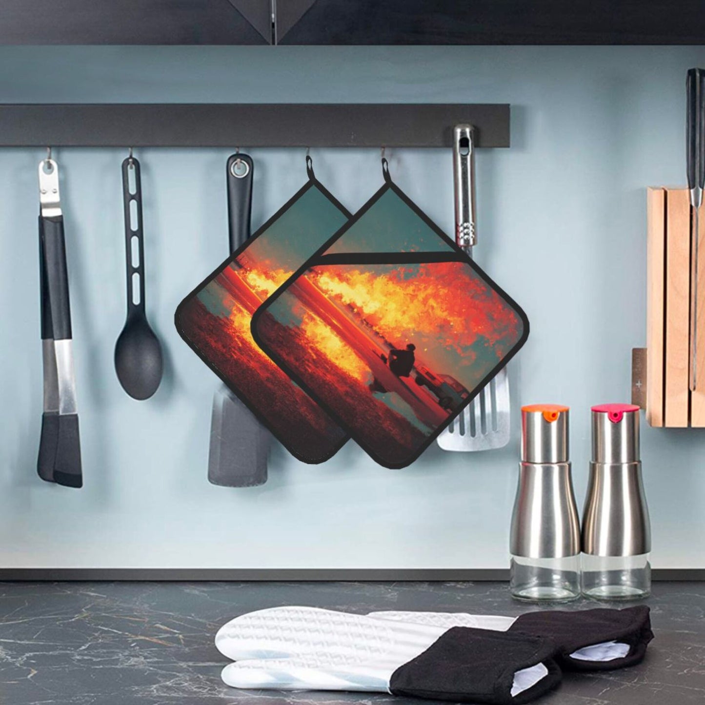 Square Heat Resistant Pads Set of 2 – Flame Street Scene Artistic Design, Non-Slip Kitchen & Dining Protectors